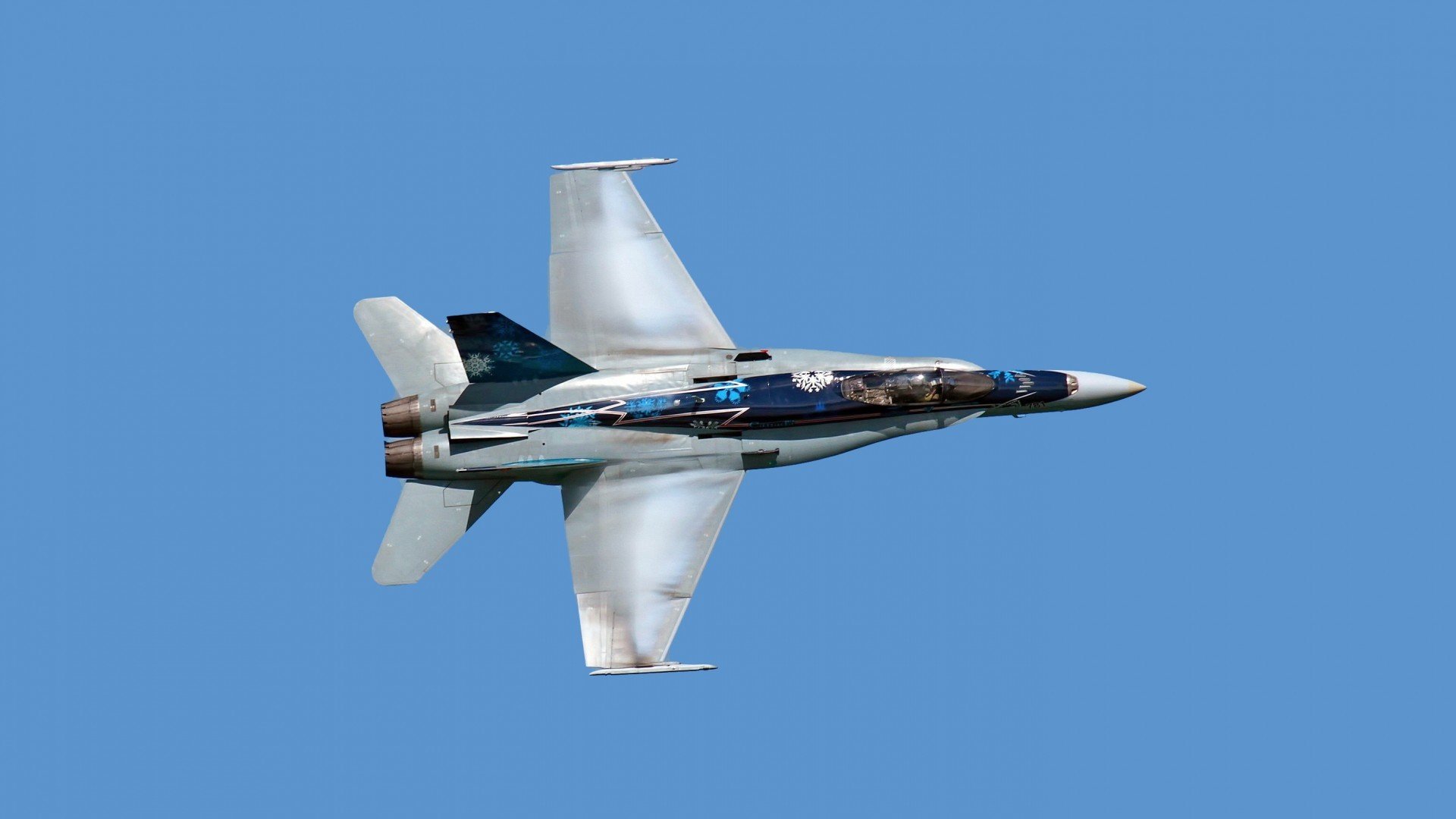 铁壁与利刃,戈贝尔关键封盖锁定胜局,爵士全面压制深圳队