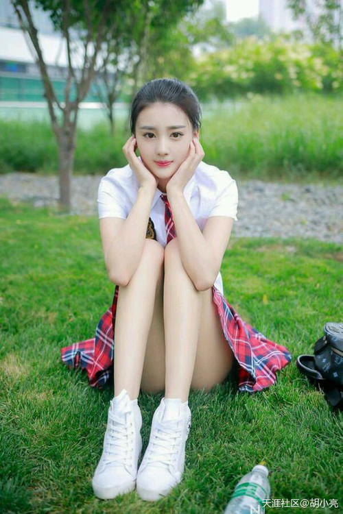 钢铁壁垒！德里赫特只手擎天，尤文险胜奥地利锁定关键三分